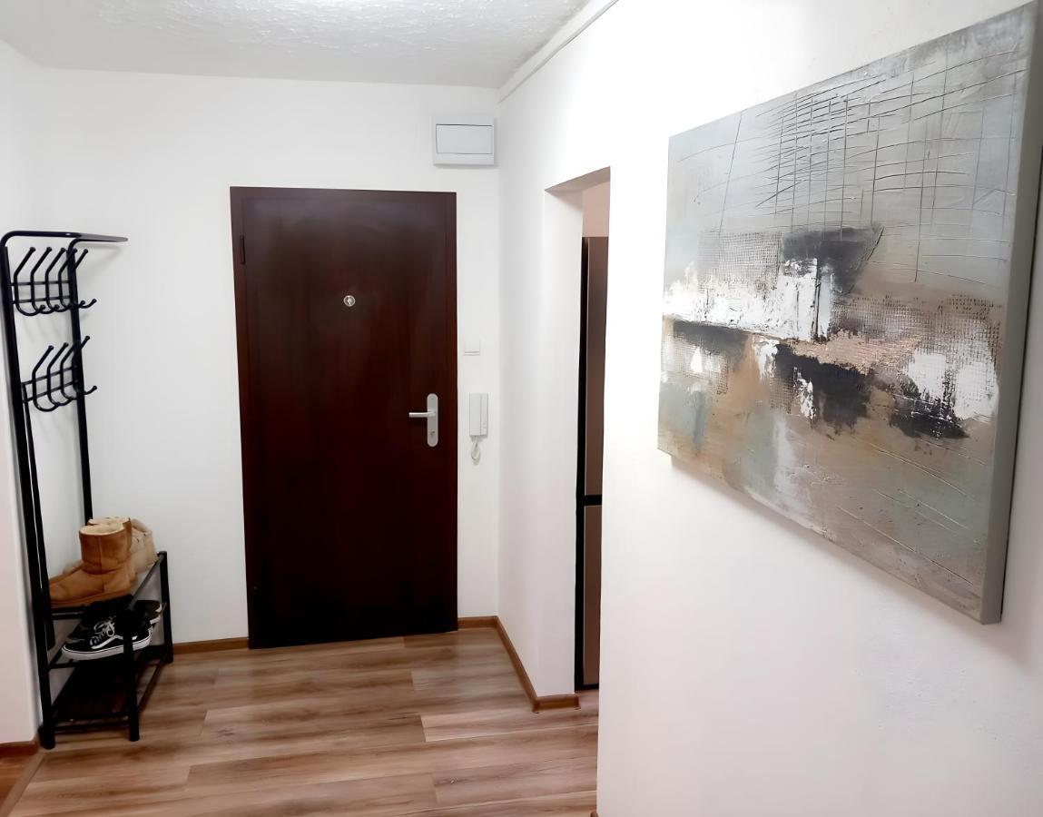 Stylovy Apartman V Samorine Apartment Bagian luar foto